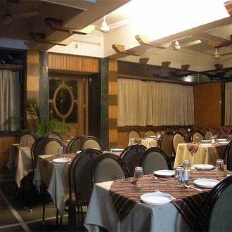 אליבג Hotel Sahyadri מראה חיצוני תמונה